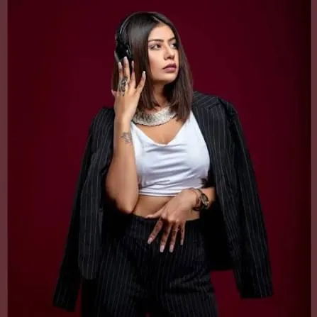 DJ Cheshta khurana